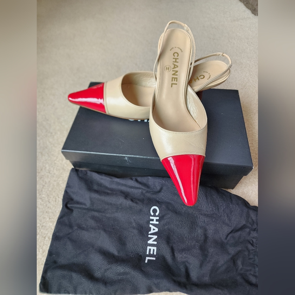 Chanel Slingbacks 37.5